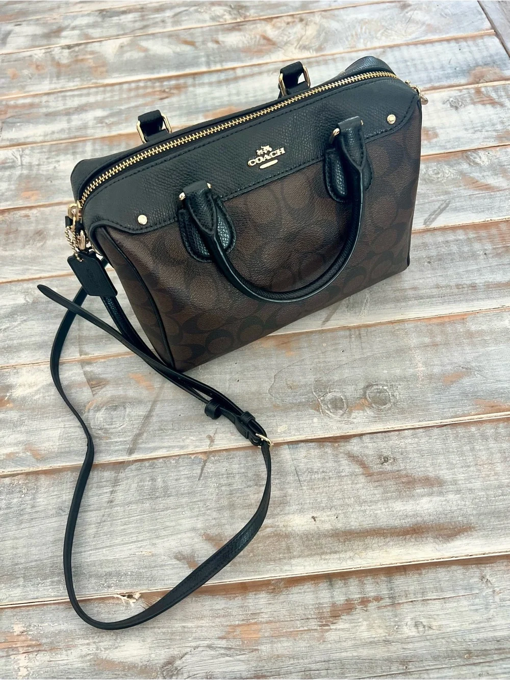 Coach Signature Satchel Top Handle Bag Brown Black Zip Closure Gold Hardware